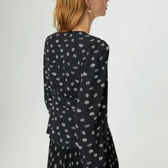 Wilfred Black and White Floral Blouse - Picture 2 of 7